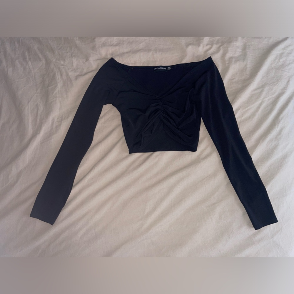PrettyLittleThing Black Crop Top